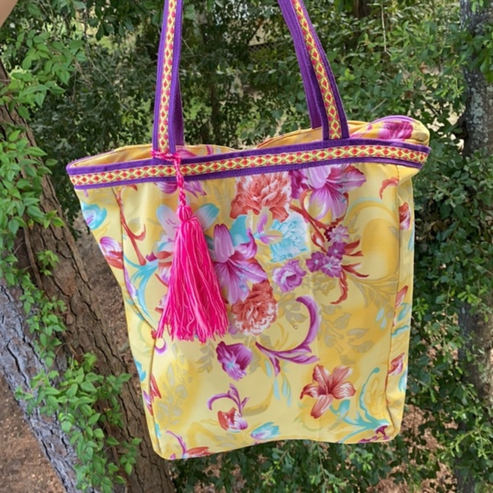 America & Beyond Tote Bag with Tassels NWT